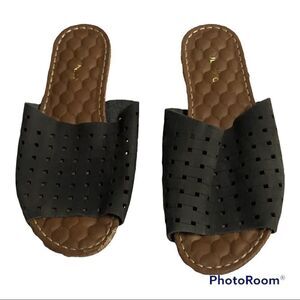Klub Nico Women’s Grey and Brown Sip-On Sandals Size 6‎